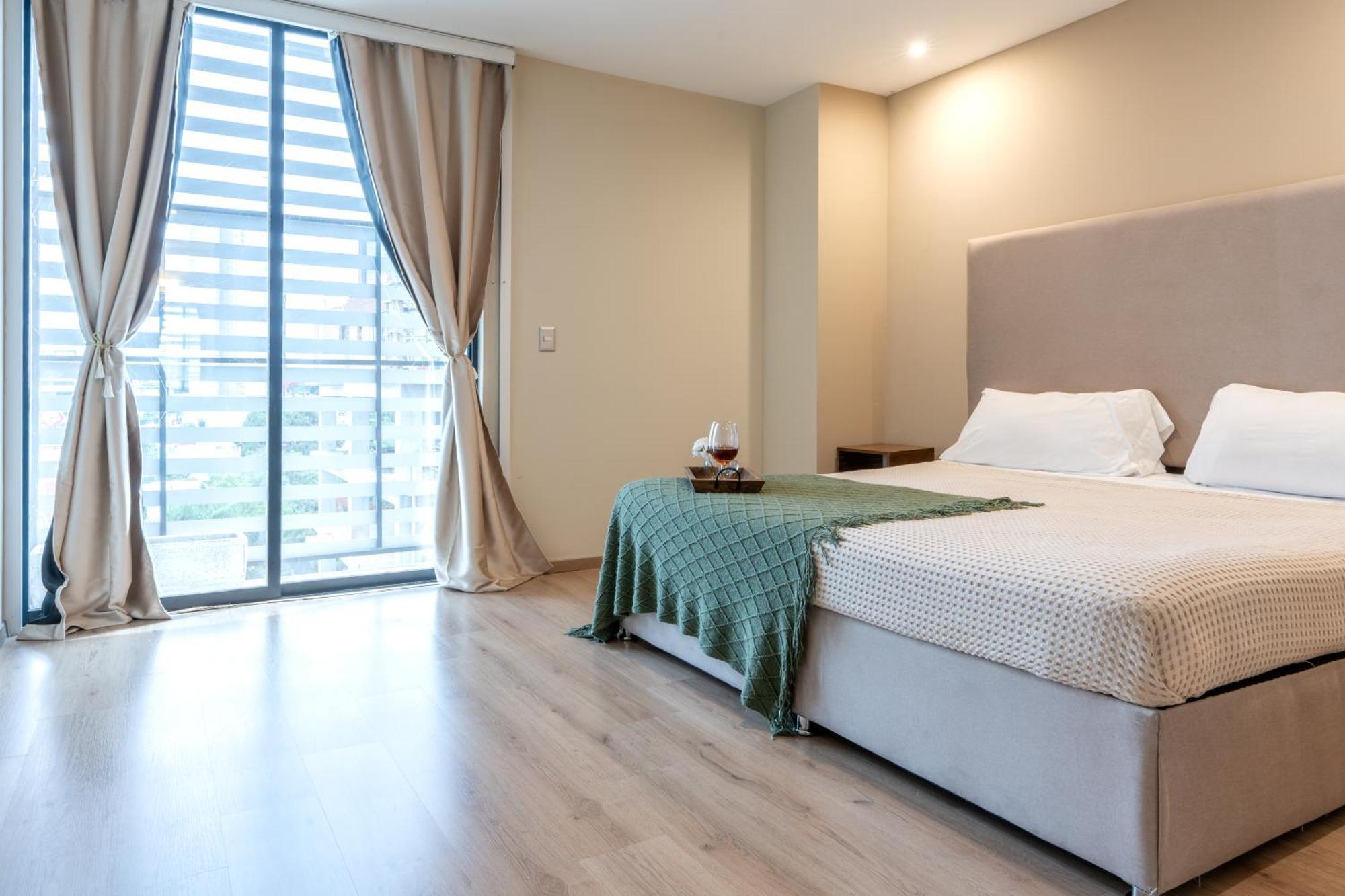 Dreamhaus Guadalajara Country Club Aparthotel Buitenkant foto